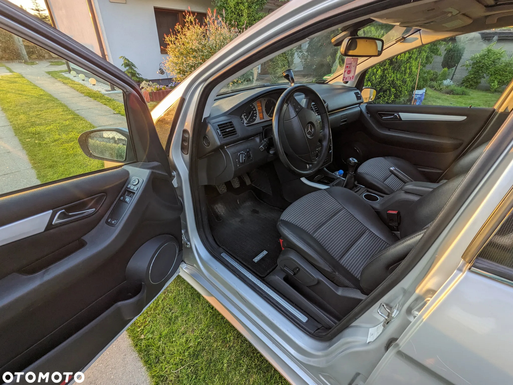 Mercedes-Benz Klasa B 200 CDI - 3
