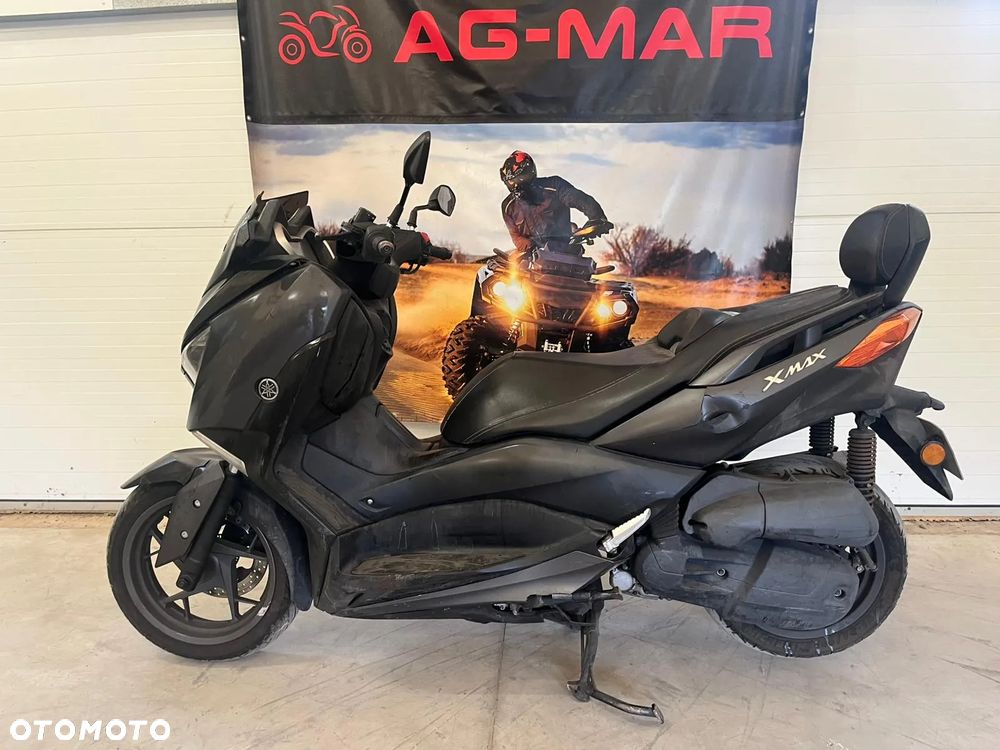Yamaha X-max - 4