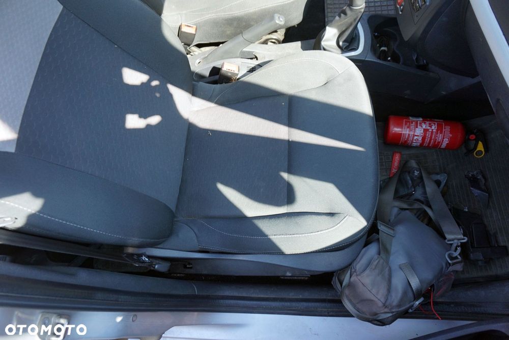 FOTEL PRZEDNI PRAWY CLIO III PH2 LIFT 5D HB  RENAULT 2009-2012 - 2