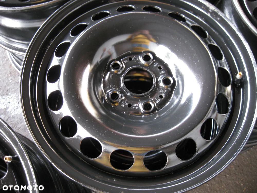 Felgi stalowe Fiat Tipo 16 cali - 1