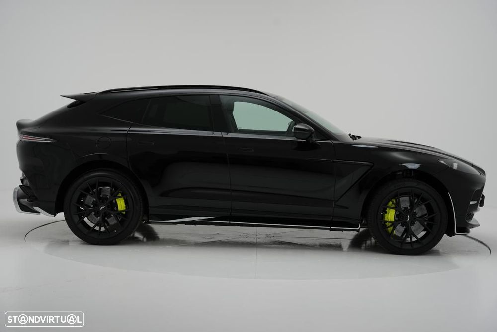 Aston Martin DBX 707 - 2