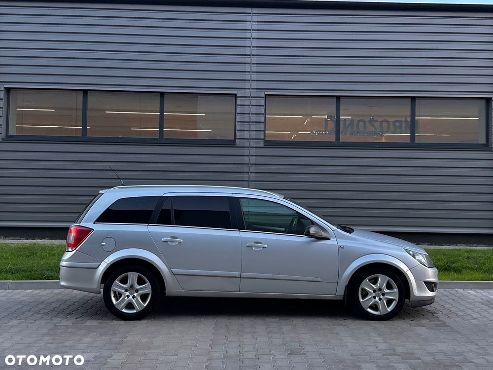 Opel Astra 1.9 CDTI Enjoy - 5