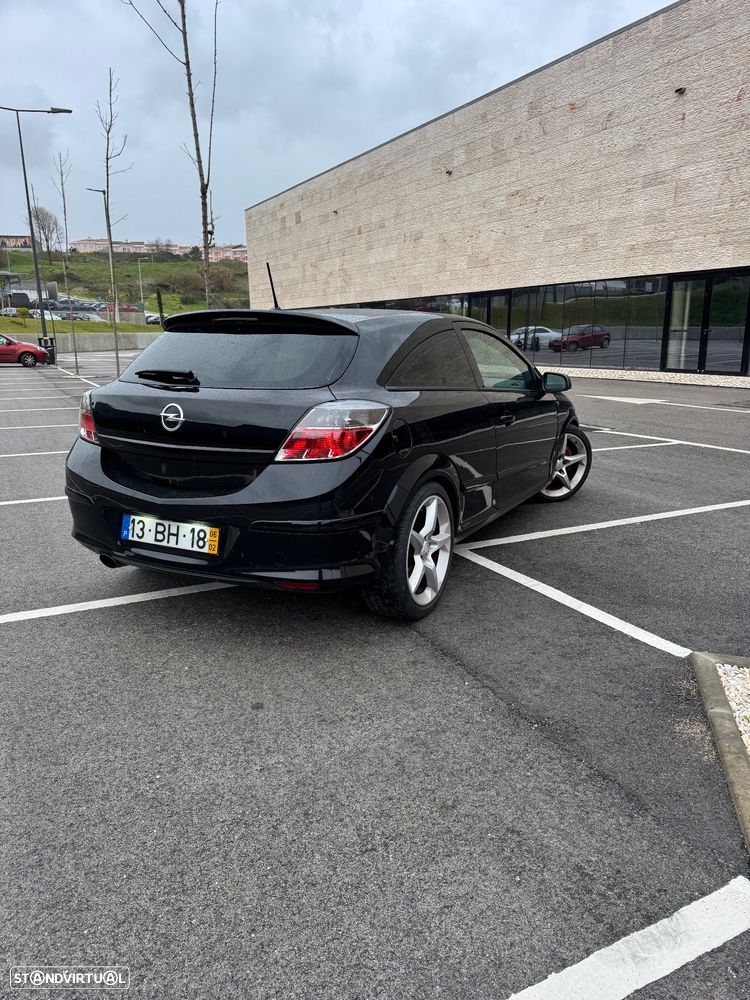 Opel Astra GTC 1.9 CDTI - 5
