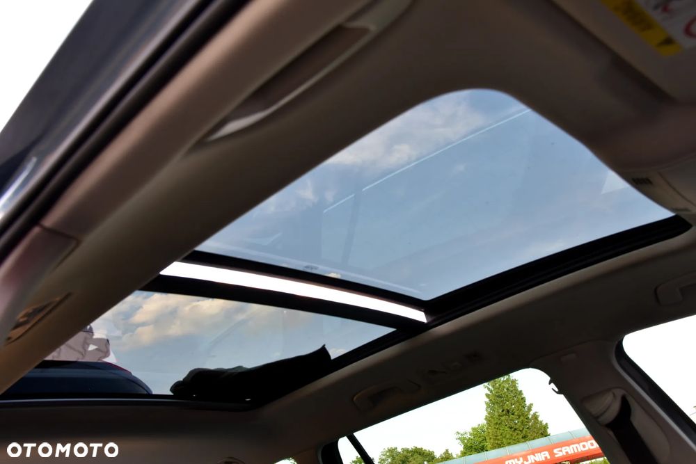 Volkswagen Passat 2.0 TDI (BlueMotion Technology) Comfortline - 23