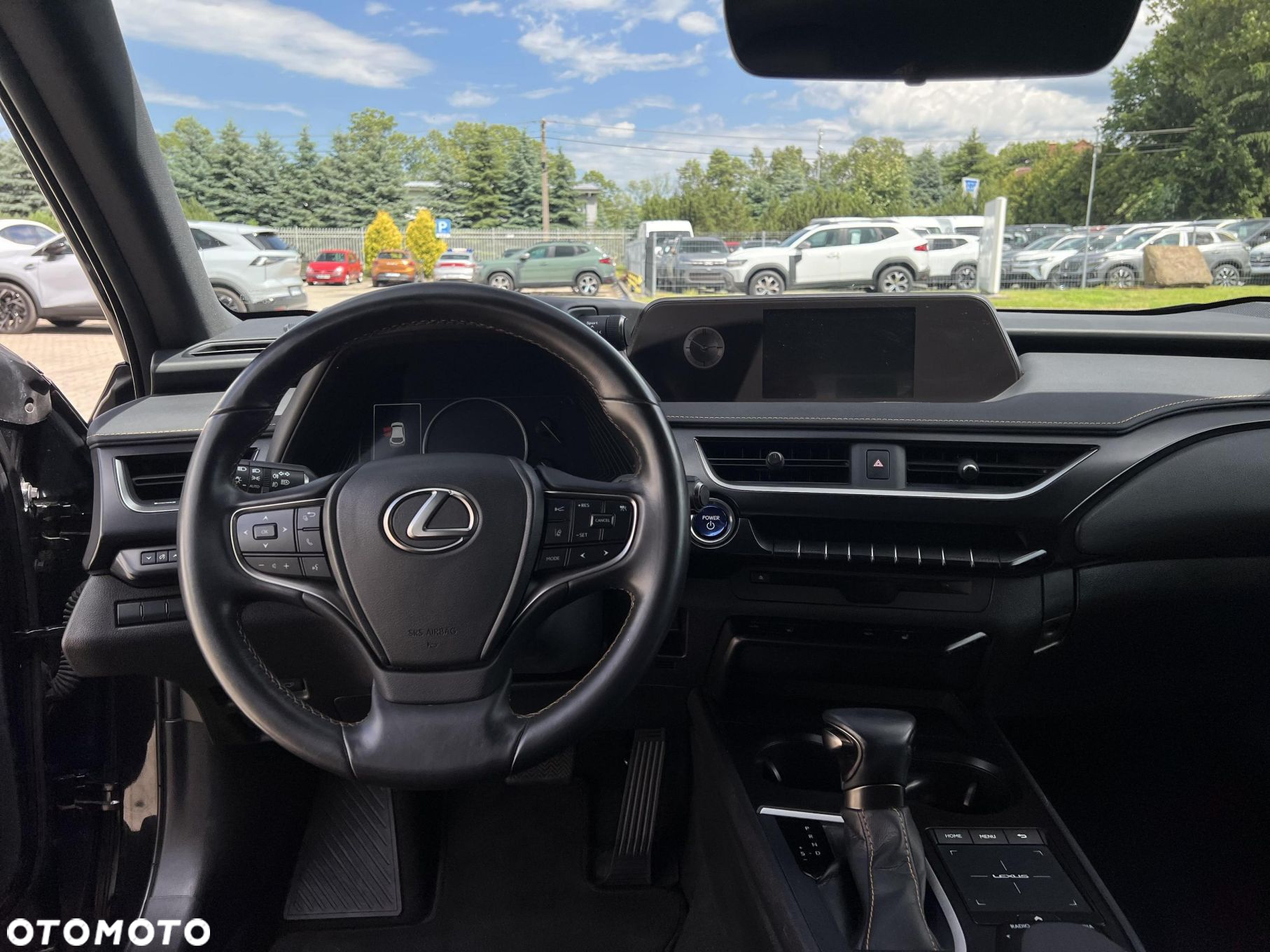 Lexus UX - 13