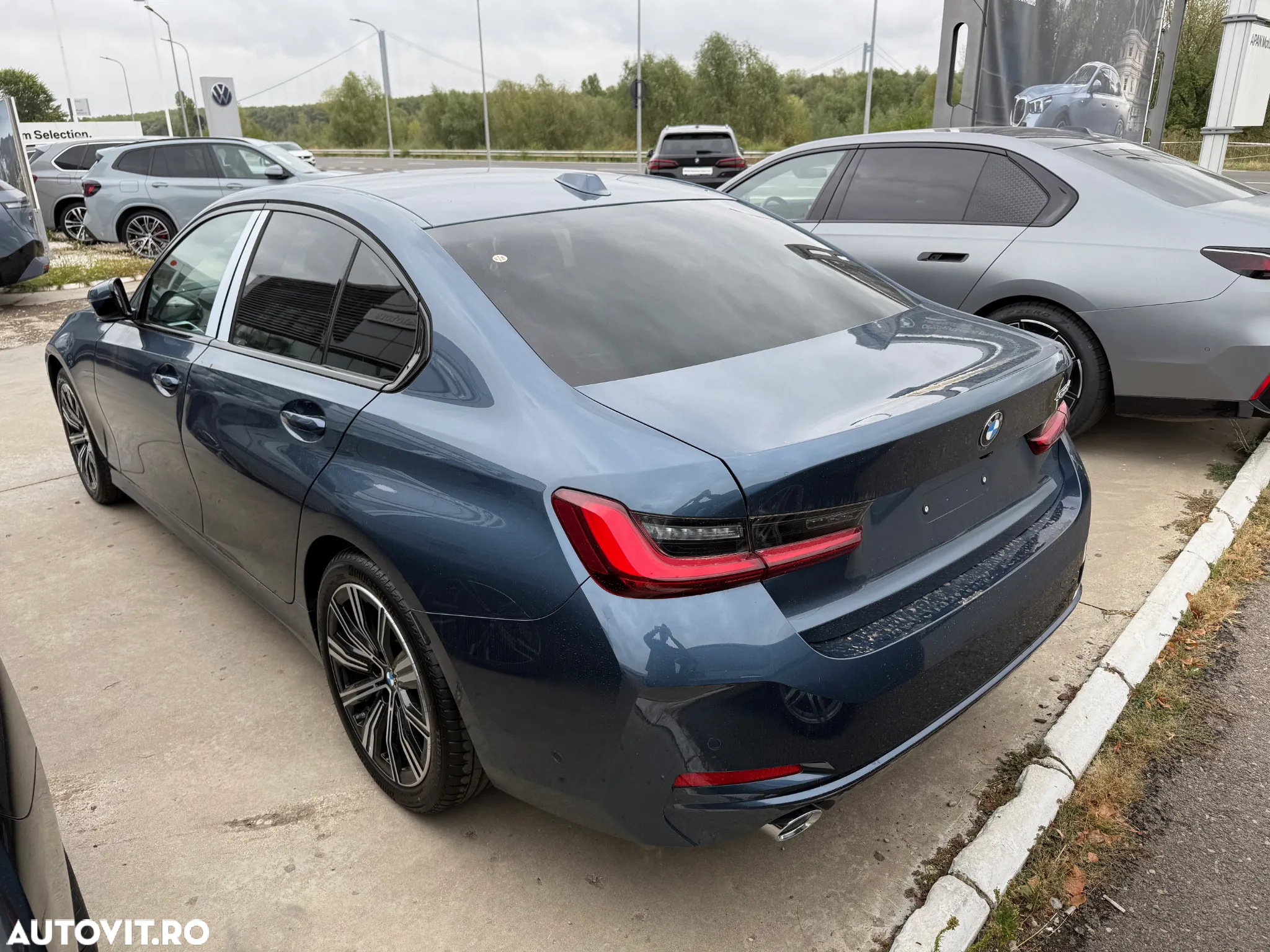 BMW Seria 3 318d AT MHEV - 4