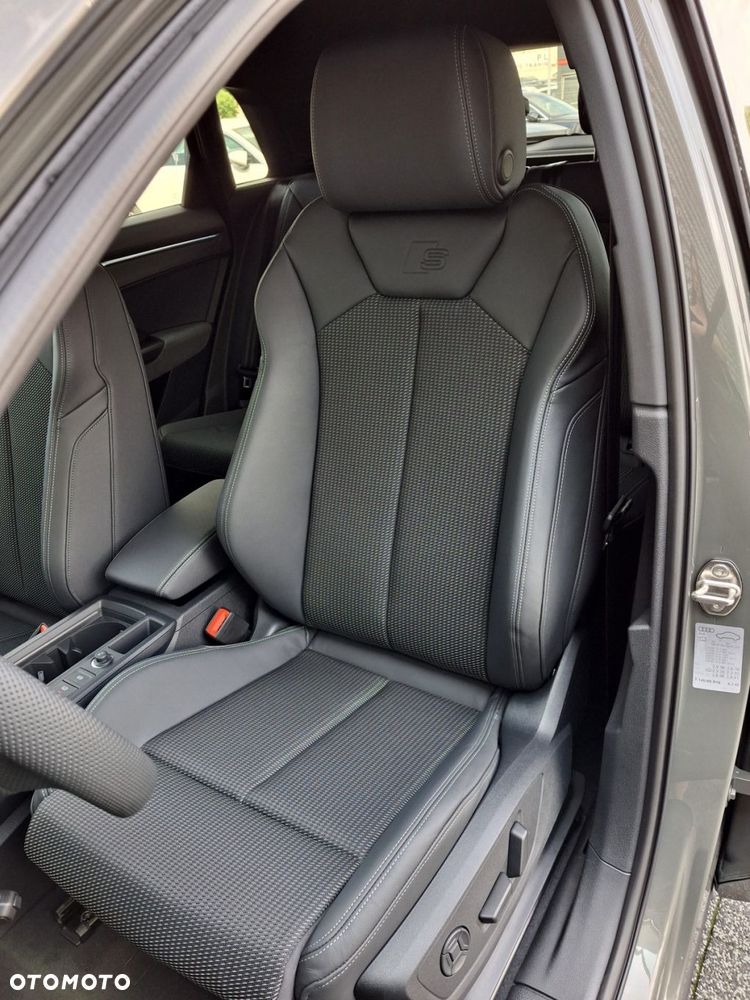 Audi Q3 - 11