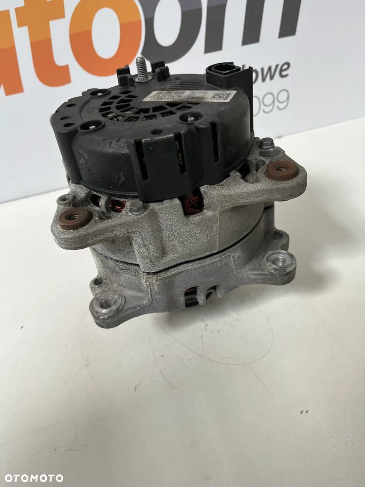 Alternator Audi A4 A5 A6 Q5 2,0 TDI 04L903017A - 3
