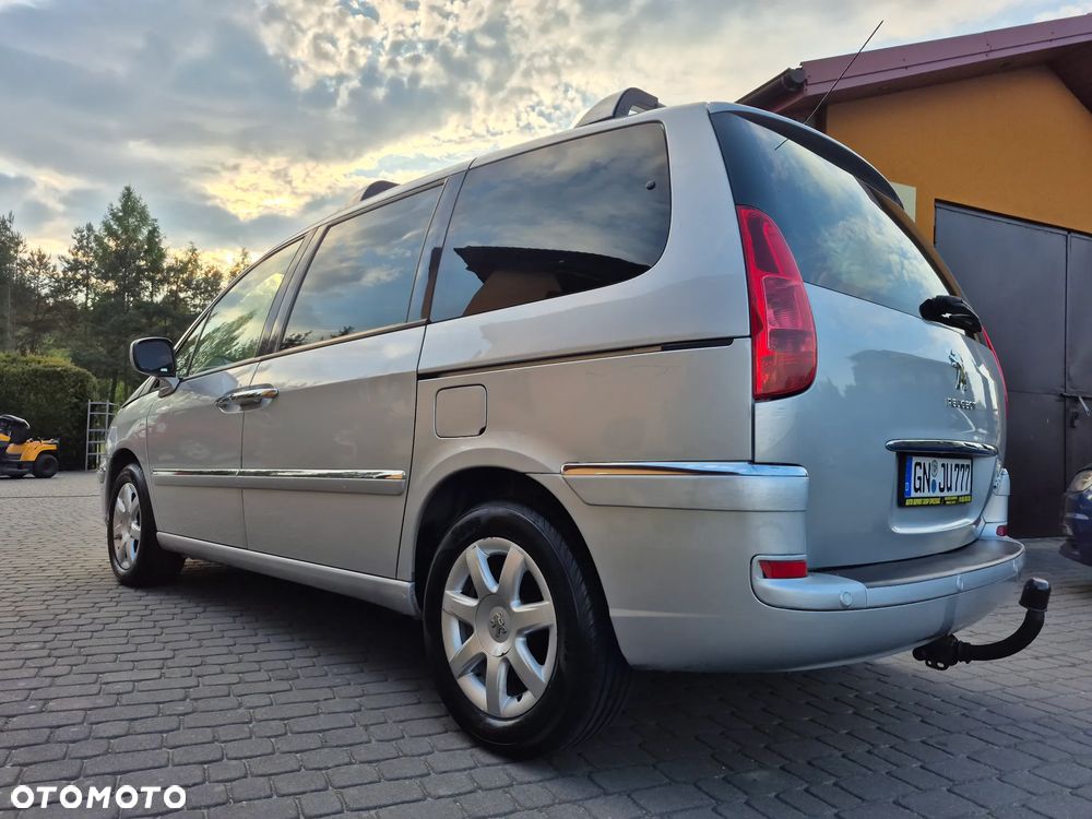 Peugeot 807 HDi 135 Active - 4