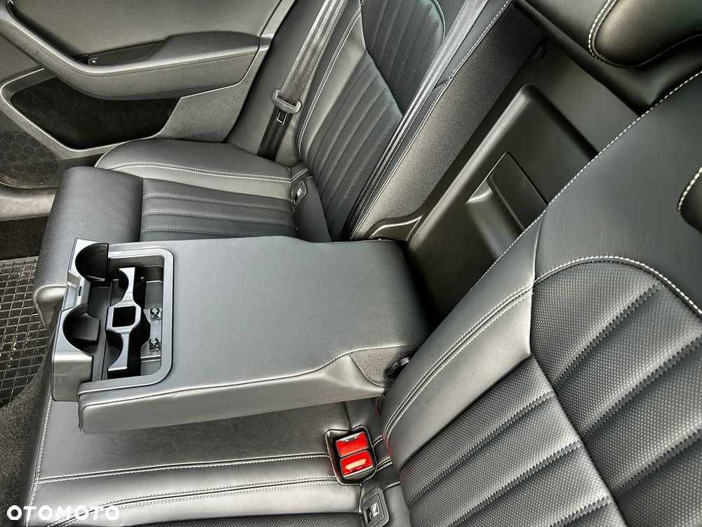 Skoda Superb 2.0 TDI SCR L&K DSG - 27