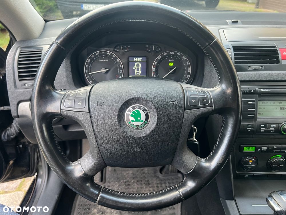 Skoda Octavia 2.0 FSI Automatik Ambiente - 11