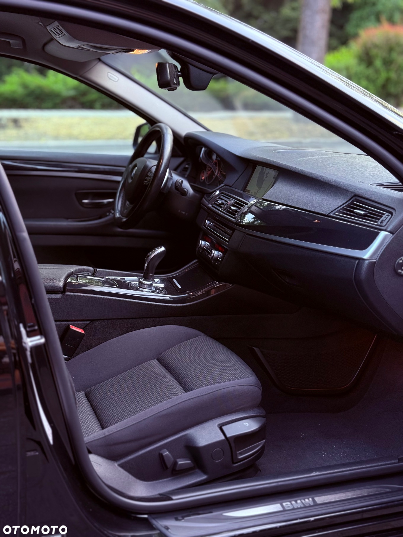 BMW Seria 5 - 13