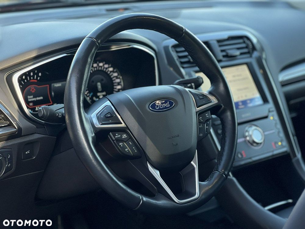 Ford Mondeo 2.0 EcoBlue Titanium - 19