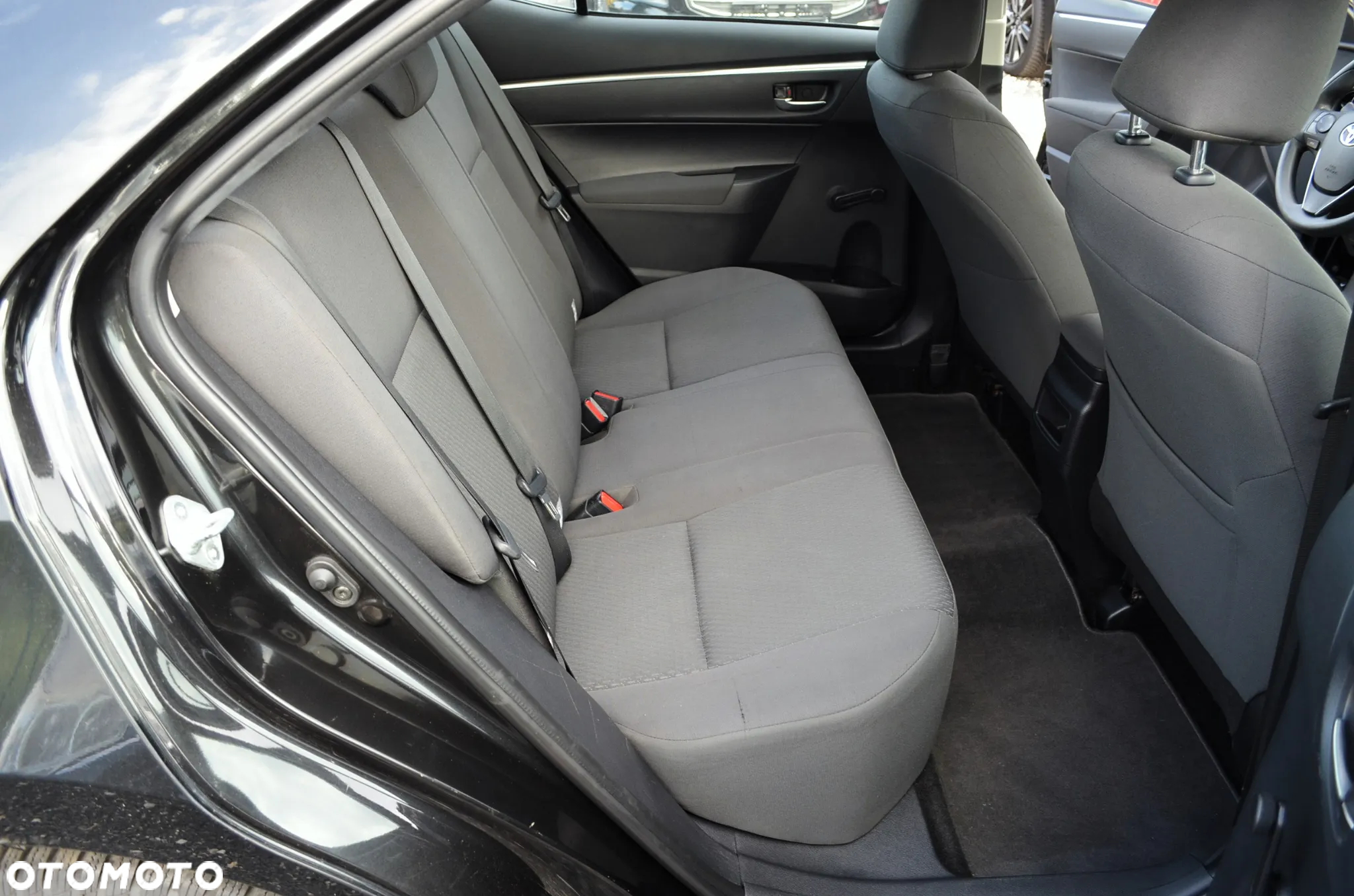 Toyota Corolla 1.33 Active - 17