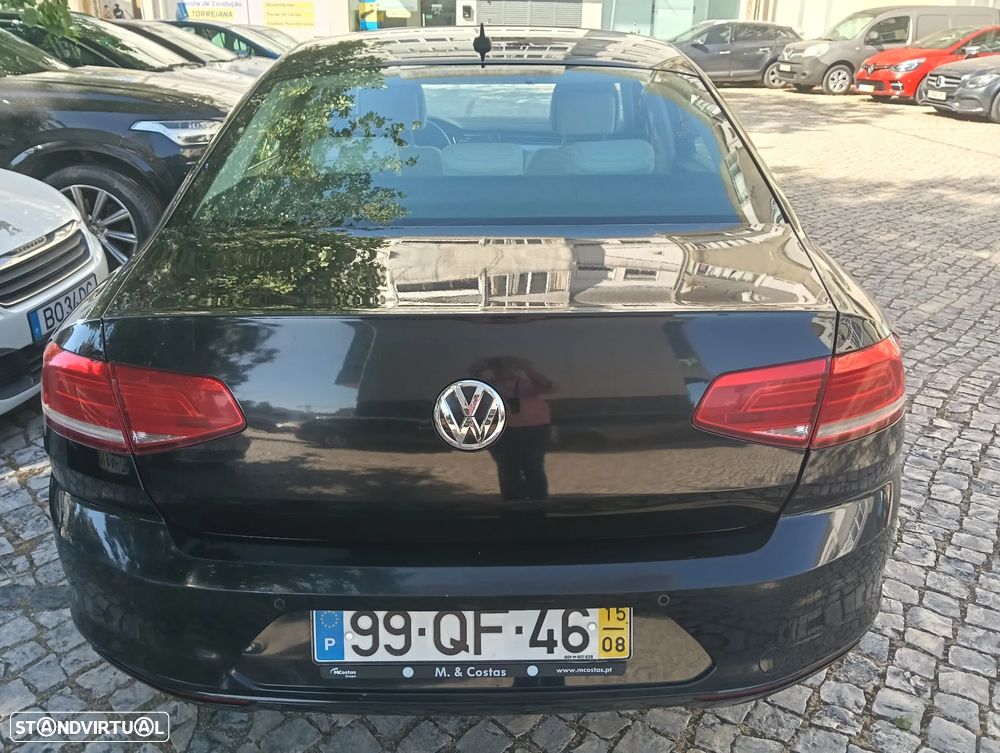 VW Passat 2.0 TDI Highline DSG - 18