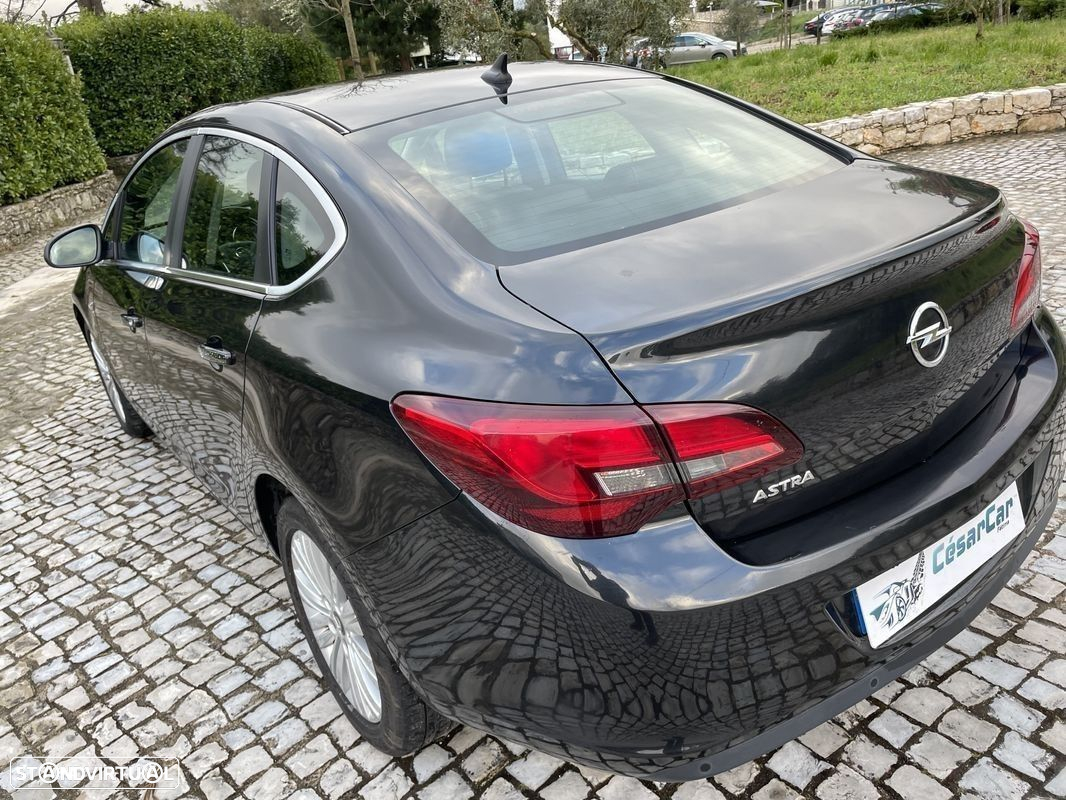 Opel Astra 1.7 CDTi Cosmo Start/Stop - 9