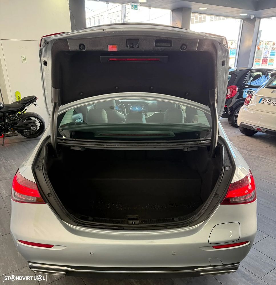 Mercedes-Benz E 300 de 4Matic 9G-TRONIC - 7