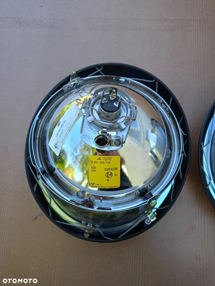 Przednie i tylne lampy Porsche 911 model G - 6