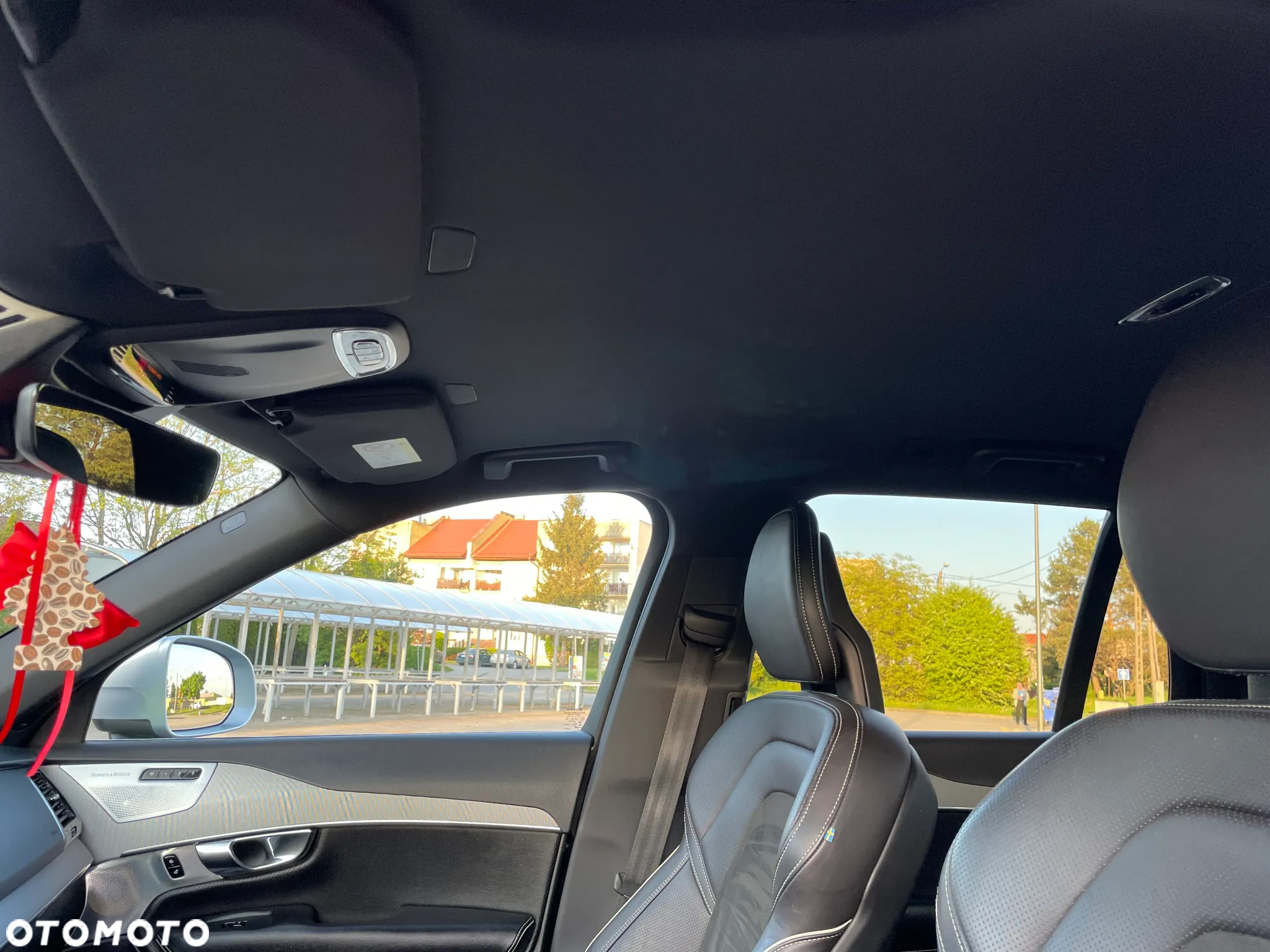 Volvo XC 90 D5 AWD R-Design - 28