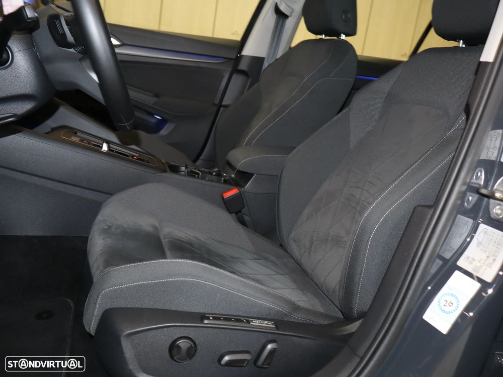 VW Golf 1.4 TSI e-Hybrid DSG - 24