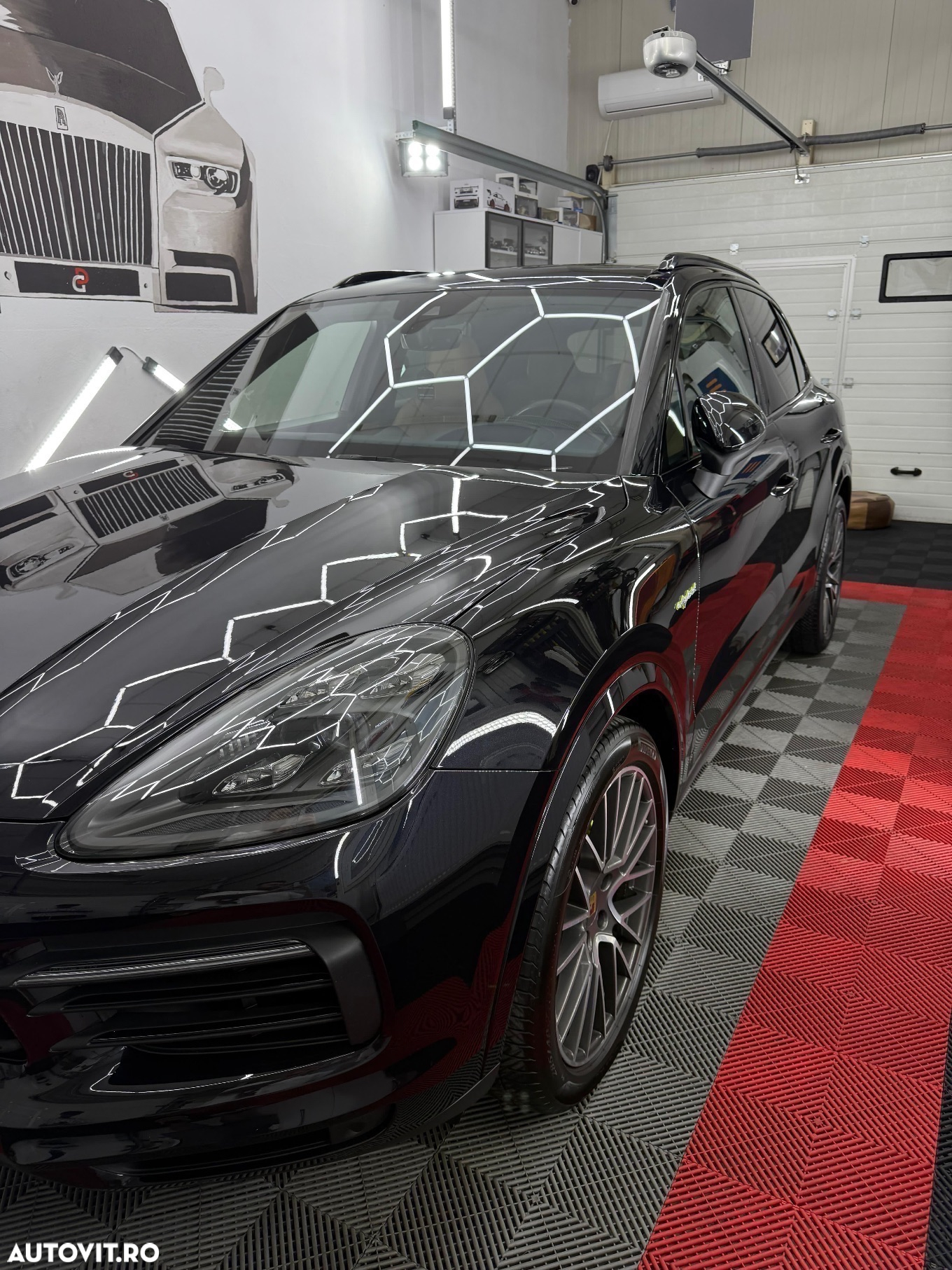 Porsche Cayenne - 14