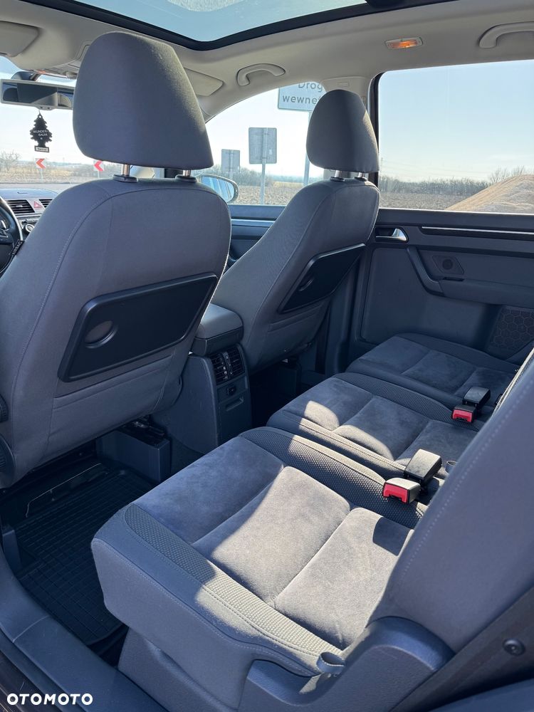 Volkswagen Touran 1.6 TDI DPF BlueMot Comfortline - 8