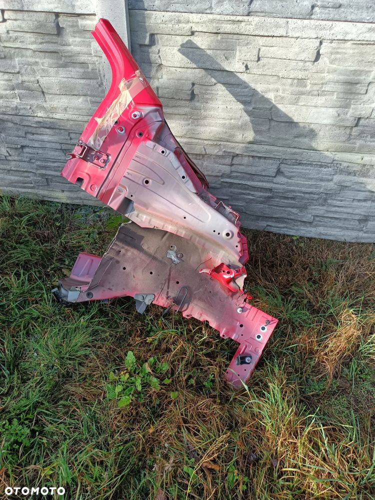 PODŁUŻNICA SŁUPEK LEWY PRAWY PRZÓD OPEL KARL GG2 - 3