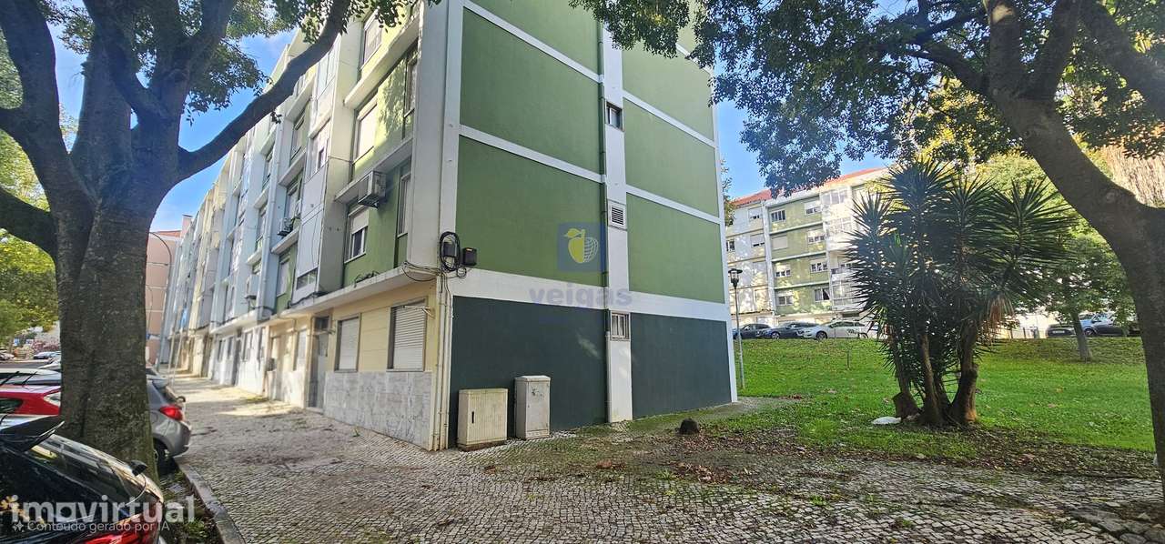 Apartamento T2 – Benfica, Lisboa para remodelação
