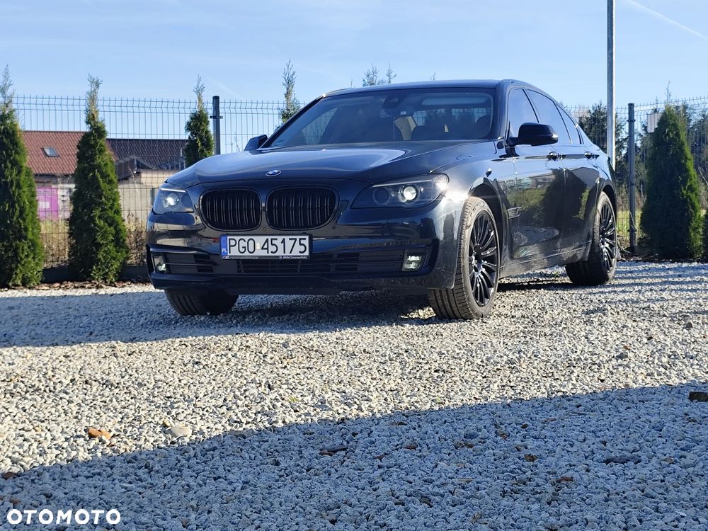 BMW Seria 7 2013 photo 2