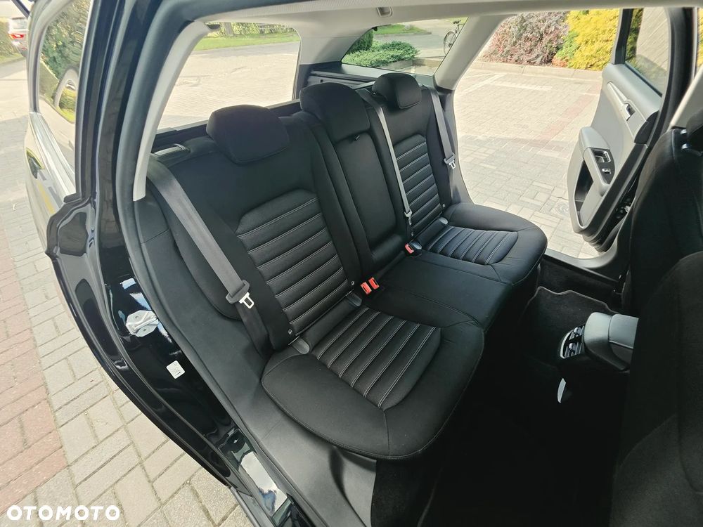 Ford Mondeo 2.0 TDCi Trend PowerShift - 22