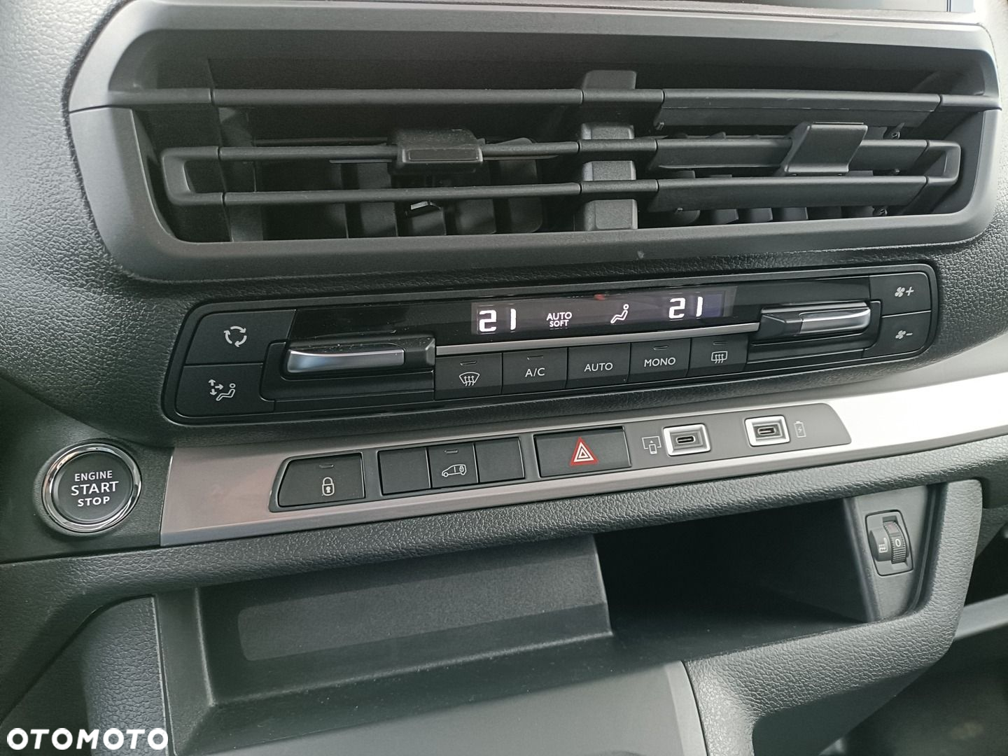 Toyota PROACE - 13
