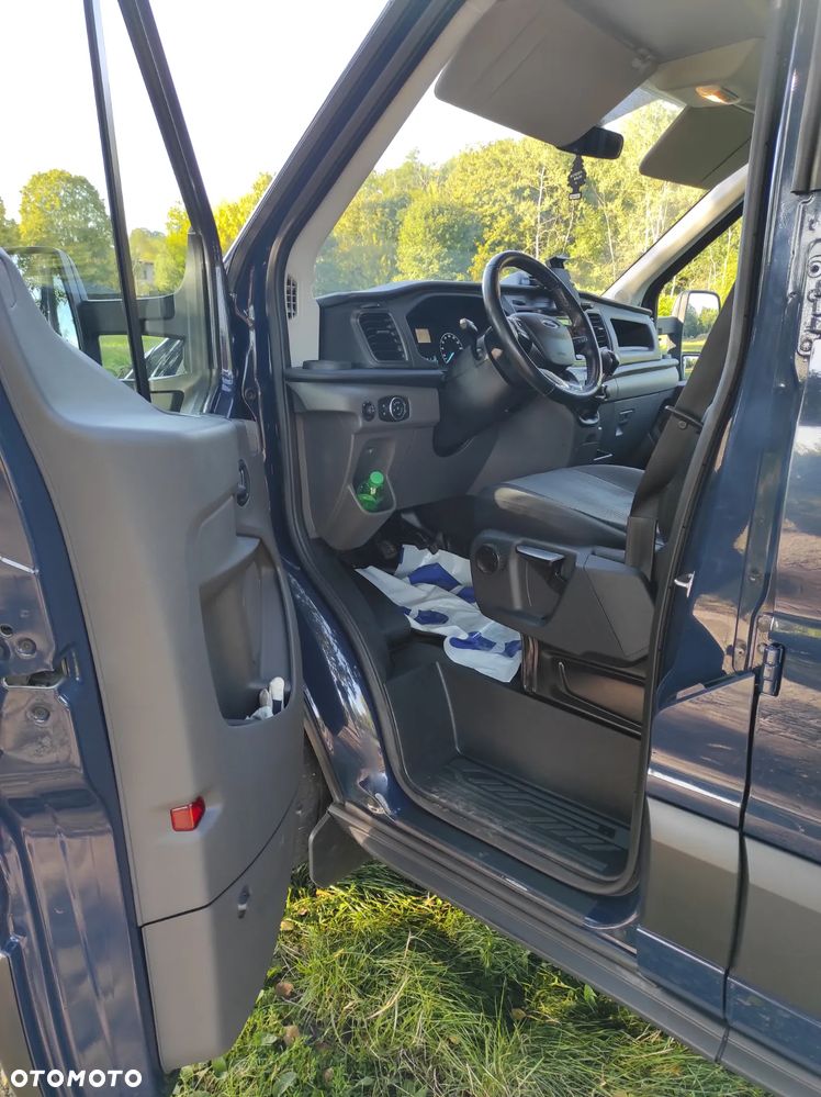 Ford Transit - 19