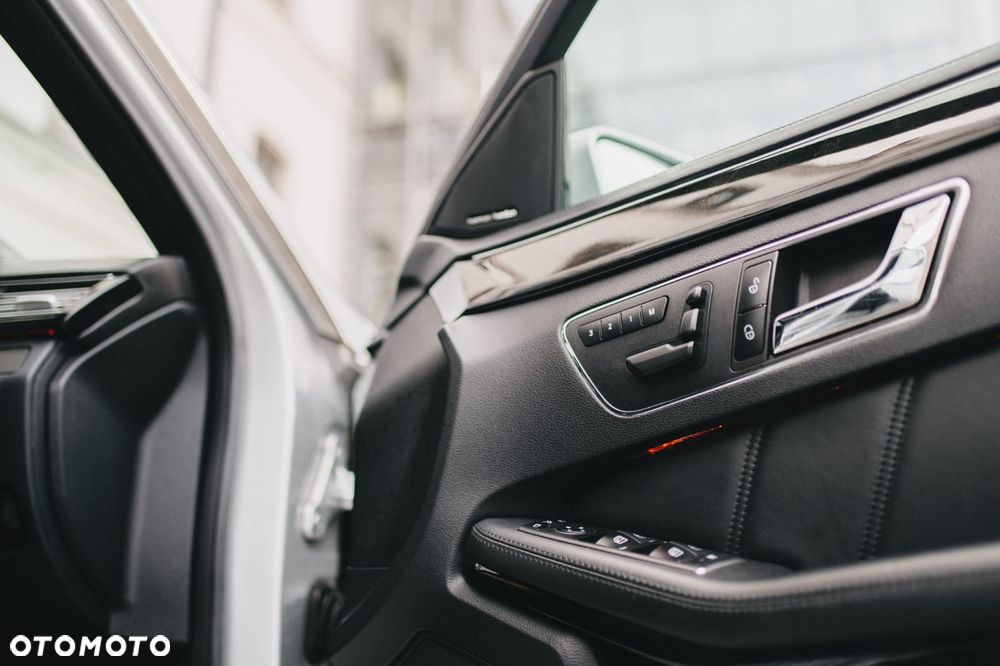 Mercedes-Benz Klasa E 63 AMG AMG Speedshift 7G-MCT - 33