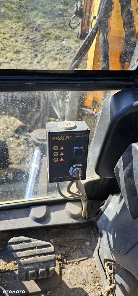 Hyundai R80 CR-9 - 7