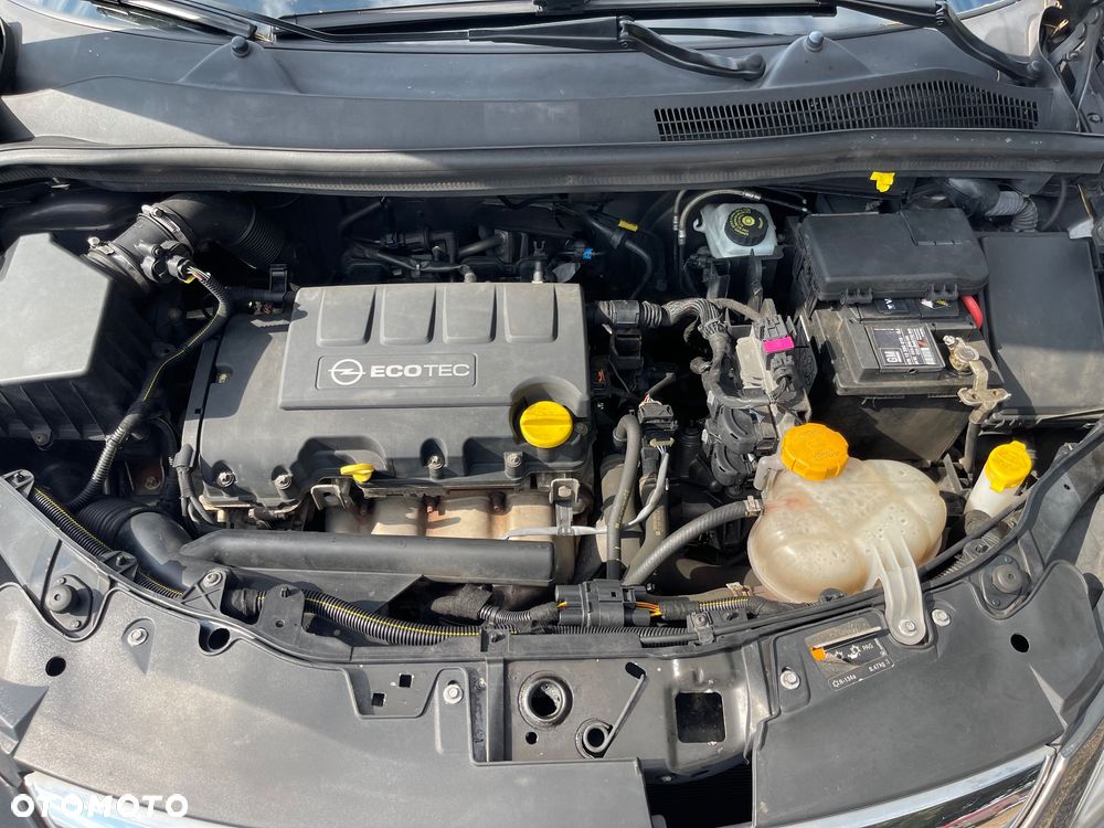 Opel Corsa 1.2 16V Cosmo - 16