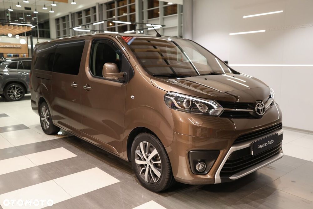 Toyota Proace Verso 2.0 D4-D Long Family - 3