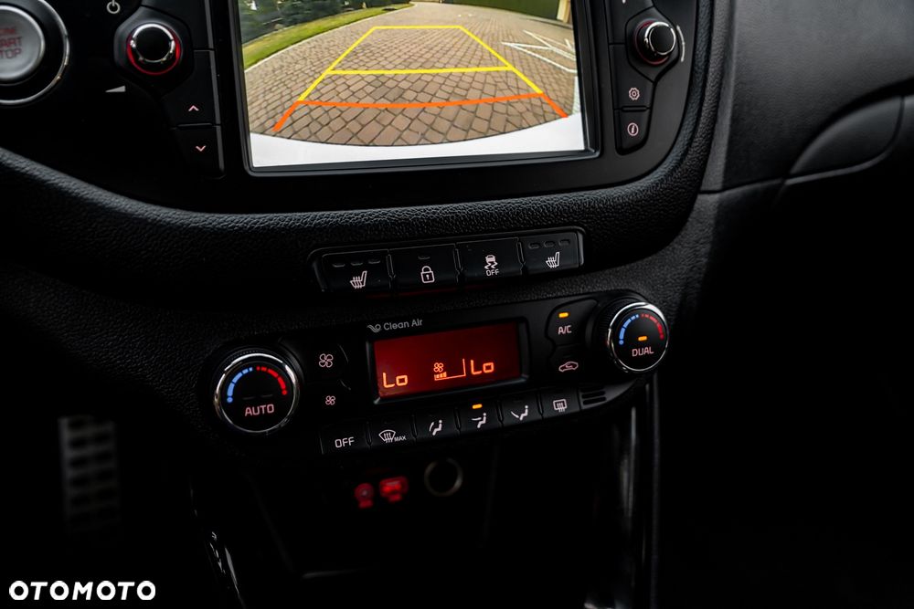 Kia Ceed 1.6 T-GDI GT - 30