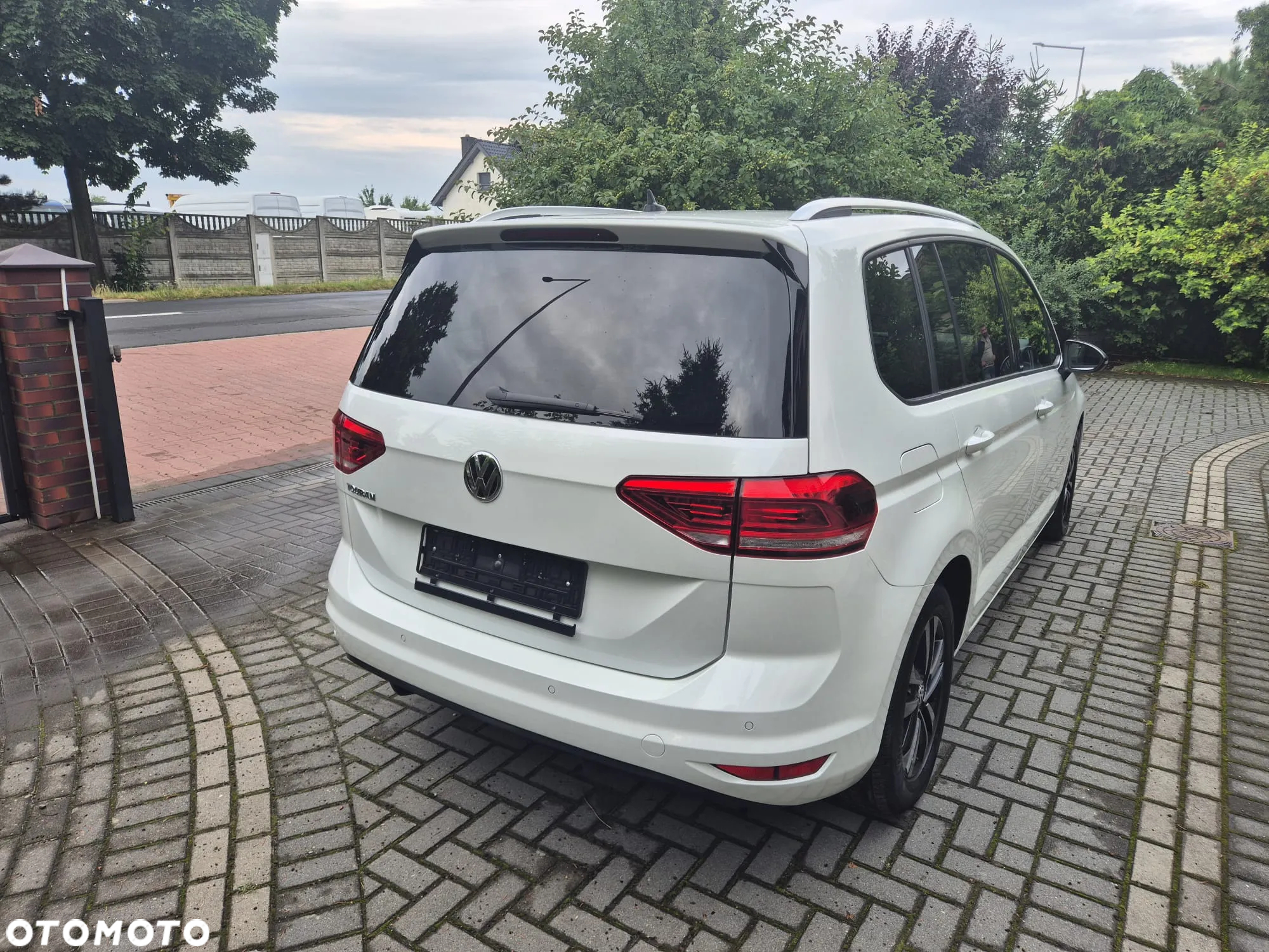 Volkswagen Touran 1.5 TSI ACT OPF DSG Comfortline - 5