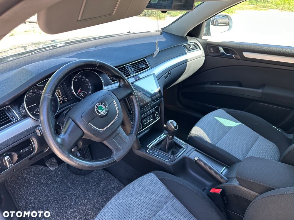 Skoda Superb 2.0 TDI Green tec Elegance - 17