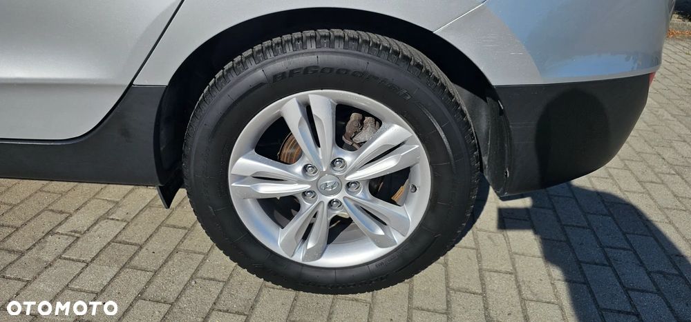 Hyundai ix35 1.7 CRDi 2WD blue Style - 12