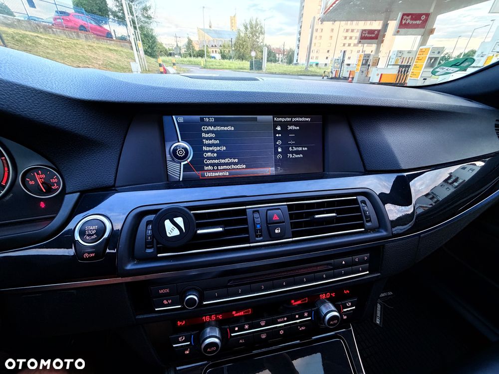 BMW Seria 5 520d Sport-Aut - 20