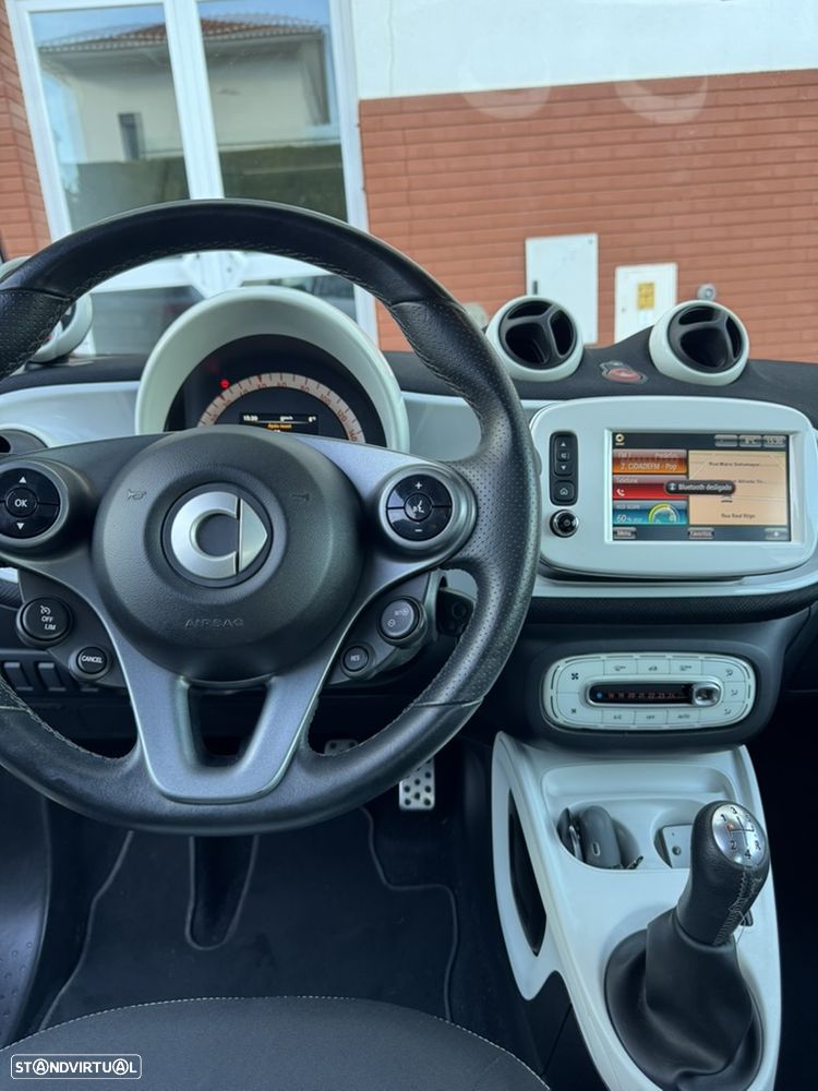 Smart ForTwo Coupé 1.0 Passion 71 - 12