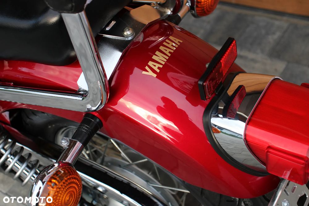 Yamaha XV - 11