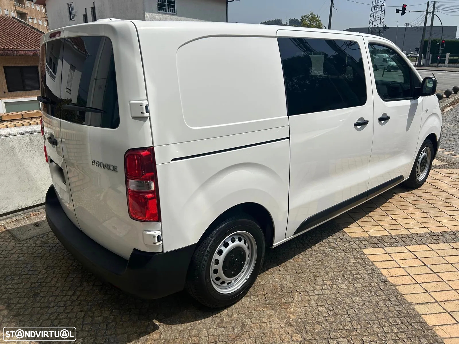 Toyota Proace 1.5 D-4D L1 6L - 3
