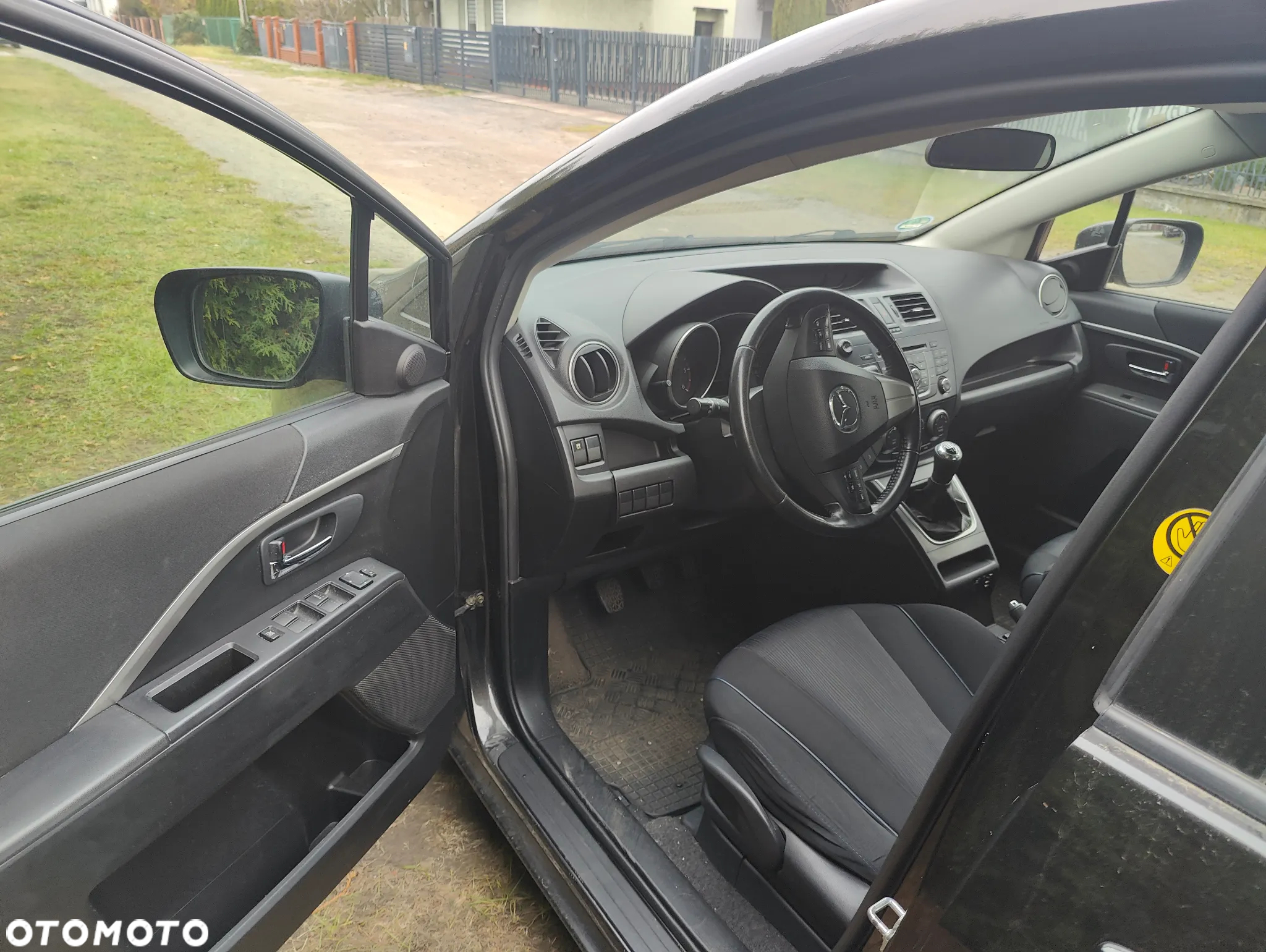 Mazda 5 1.6 CD Navi + - 6
