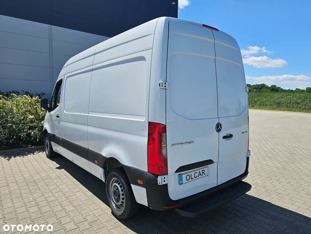 Mercedes-Benz SPRINTER - 5