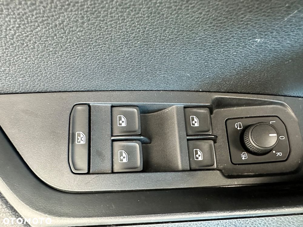 Skoda Karoq 1.5 TSI ACT 4x2 Ambition DSG - 13