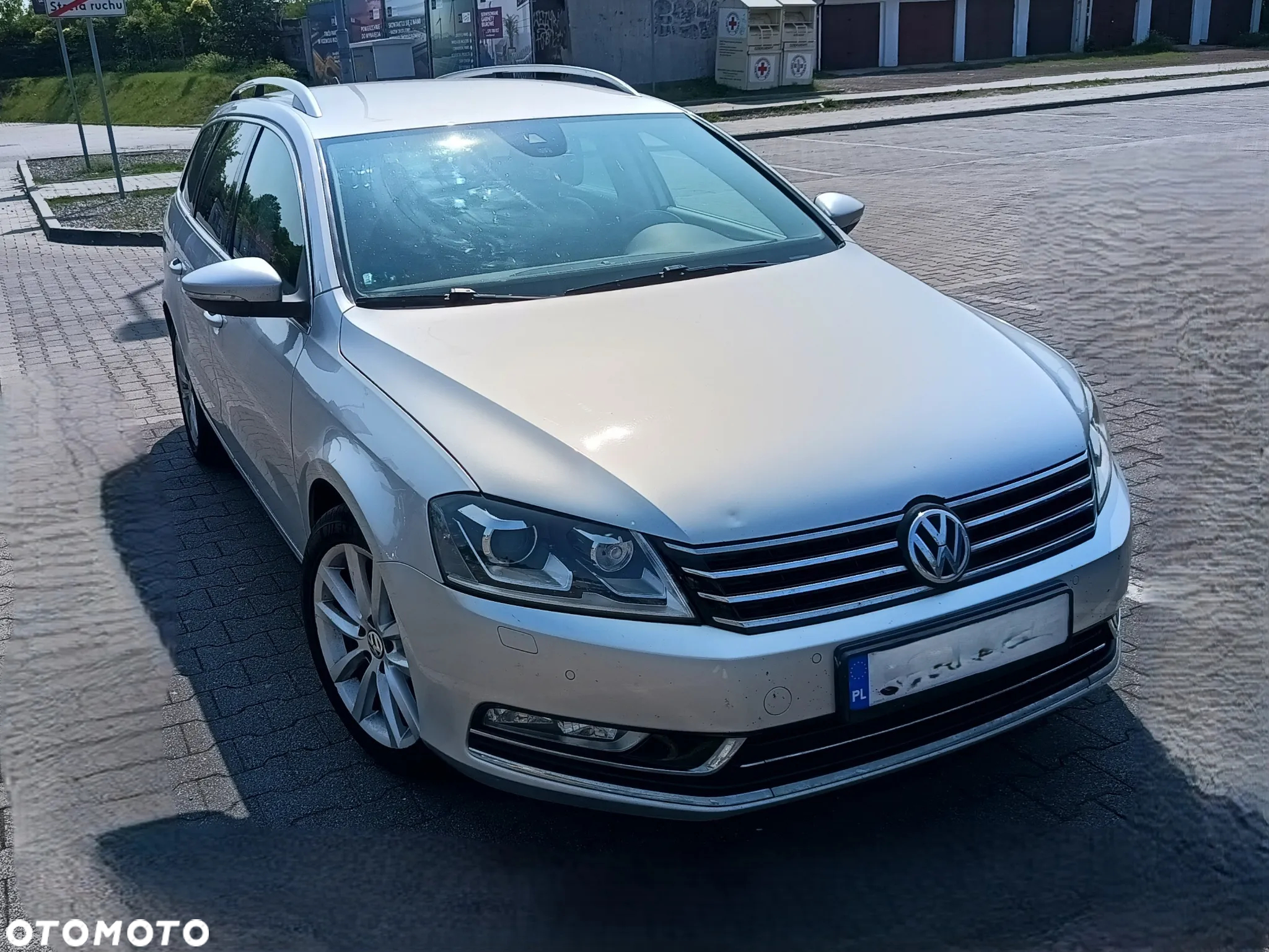 Volkswagen Passat 2.0 TDI Highline DSG - 2