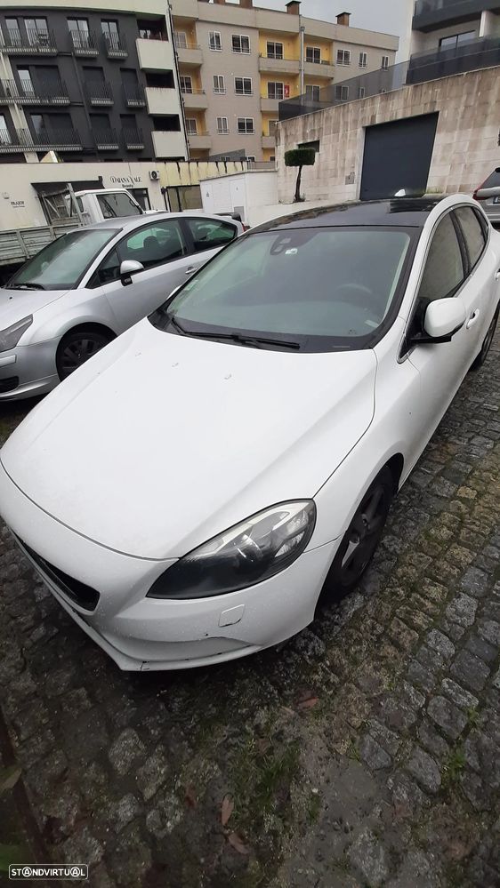 Volvo V40 D2 Momentum - 7