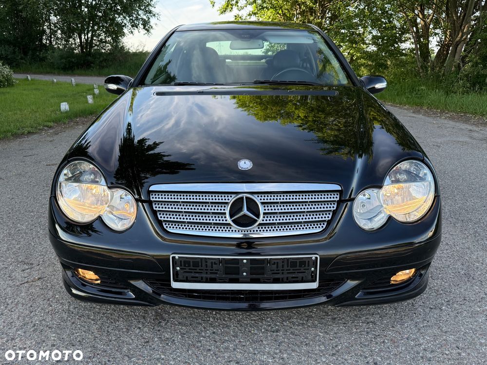 Mercedes-Benz Klasa C 180 Kompressor Automatik Sport Edition - 10